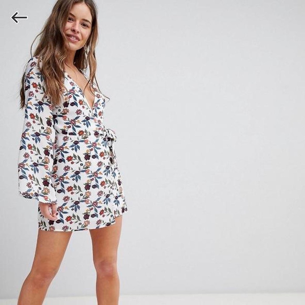 Polyester petite kimono wrap mini dress with floral print and bell sleeves